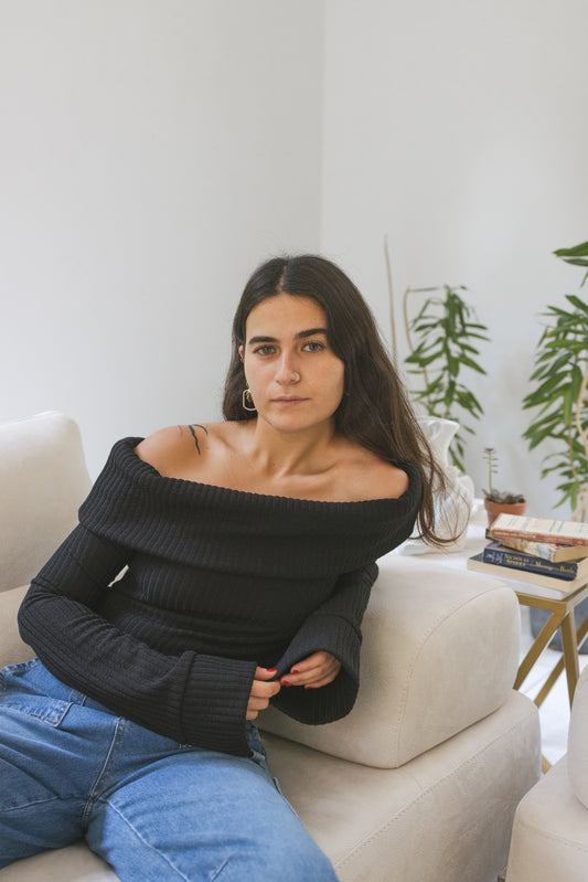 Off Shoulder Blouse in Black